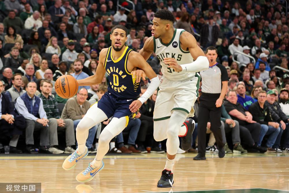 与此同时 与此同时