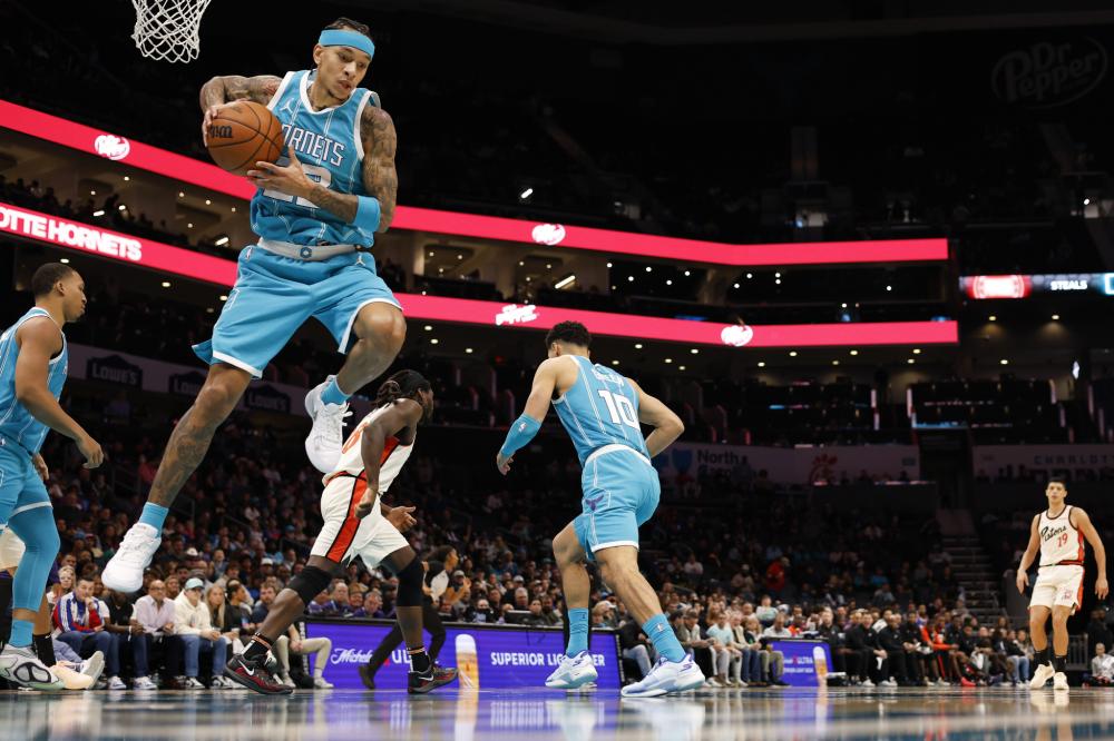 伤病不仅是 伤病不仅是